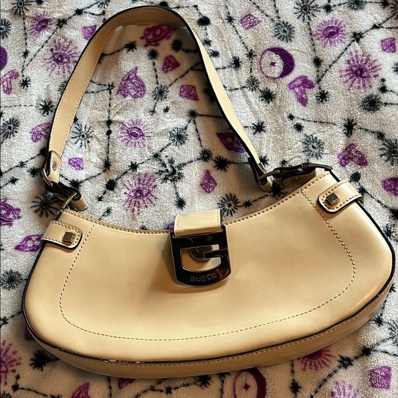 VINTAGE GUESS CURVE MINI PURSE - Picture 14 of 15